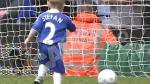 VIDEO Asa tata, asa fiu! Vezi un gol adorabil inscris de Stefan, fiul de doi ani al lui Branislav Ivanovic!