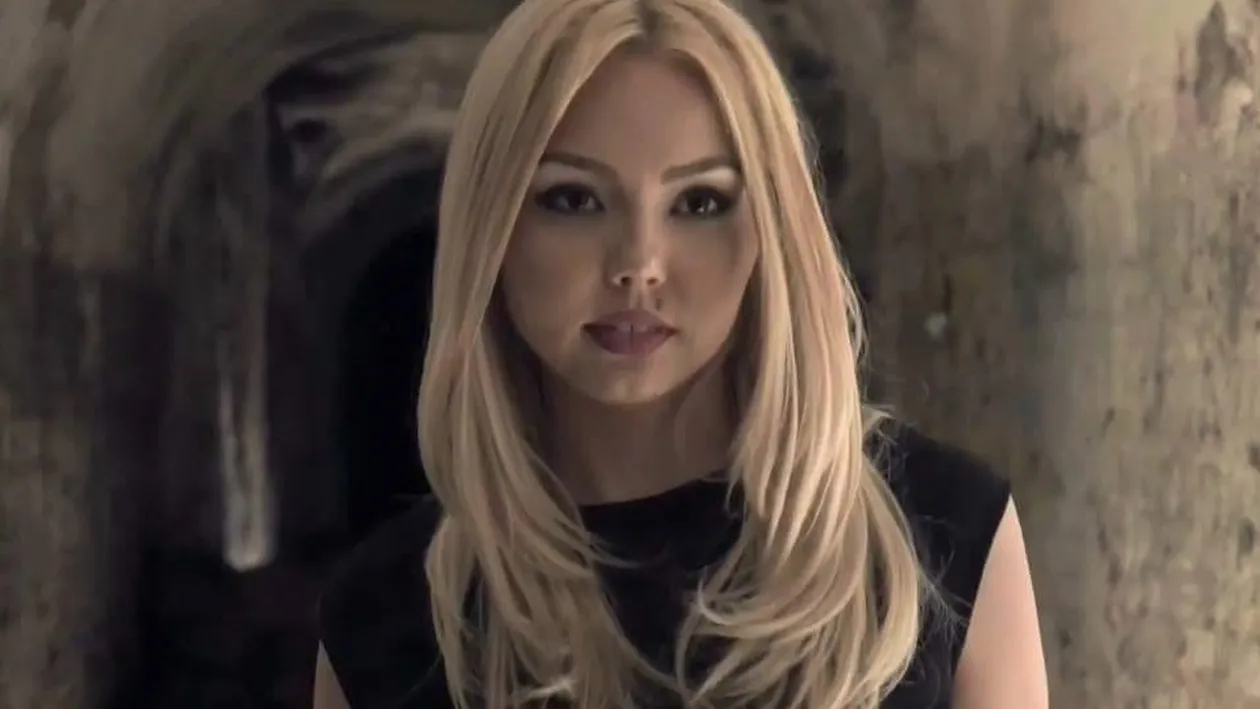 Doliu la casa în care a copilărit Denisa Răducu! Cine a murit din familia artistei