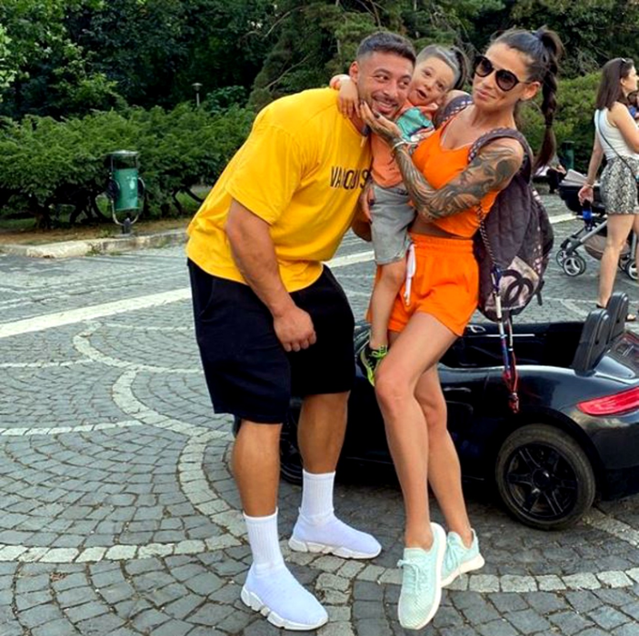 Roxana Vancea și soțul ei își măresc familia. Milan va avea un frățior, Ayan (sursa FOTO: Instagram)