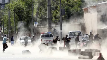 Dublu ATENTAT sinucigaș! Cel puțin 14 morți și 25 de răniți