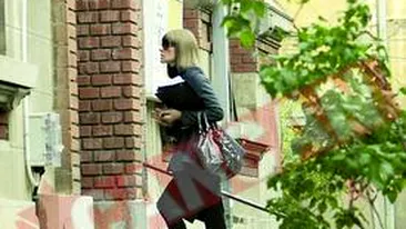 Romanita s-a mutat la avocat