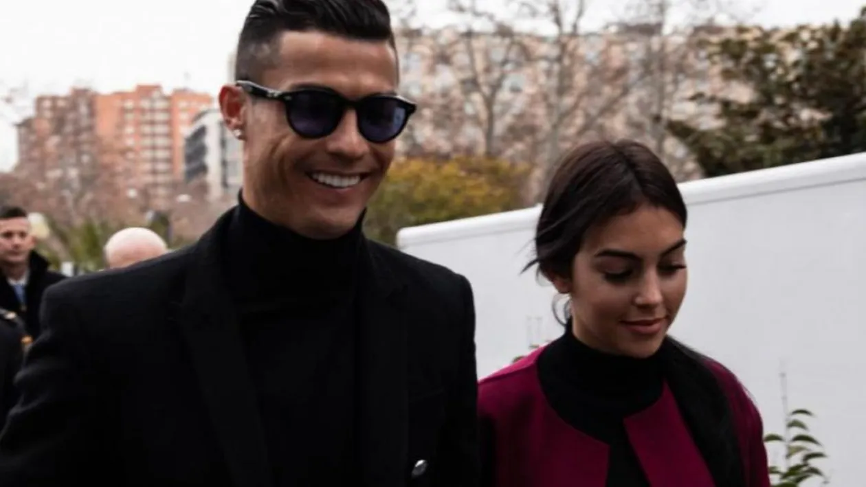 Mesajul superb pe care i l-a trimis Ronaldo iubitei, de ziua ei! A strâns milioane de like-uri