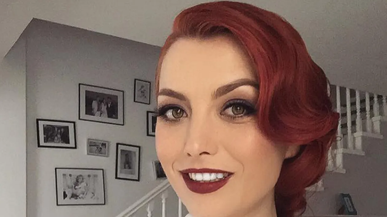 ELENA GHEORGHE, aşa cum nu ai mai văzut-o! Fanii şi fanele au exultat: Am aşteptat de mult...