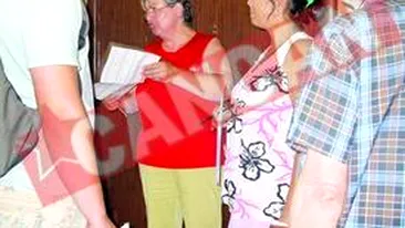 Scandal si injuraturi in prima zi de plata a taxei auto