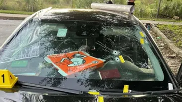 Șocant! O femeie gravidă și mamă a 3 copii a fost împușcată în cap, în timp ce dormea în mașină