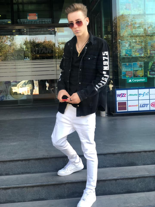 Alertă în România! Cristian Filip, un influencer milionar de 21 de ani, a dispărut fără urmă. Cine îl vede, să sune imediat la Poliție