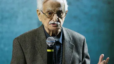 Regizorul Marlen Huţiev, părintele noului val în cinematografia sovietică, a murit la vârsta de 93 de ani