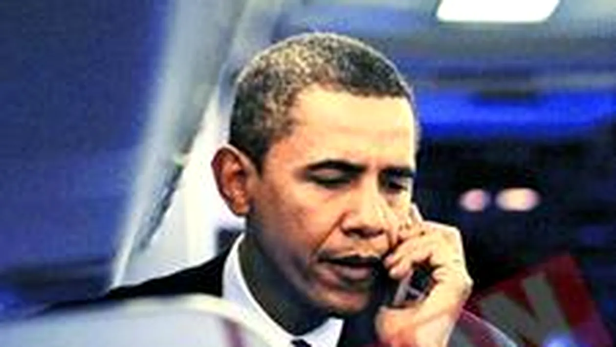 Obama isi pastreaza Blackberry-ul