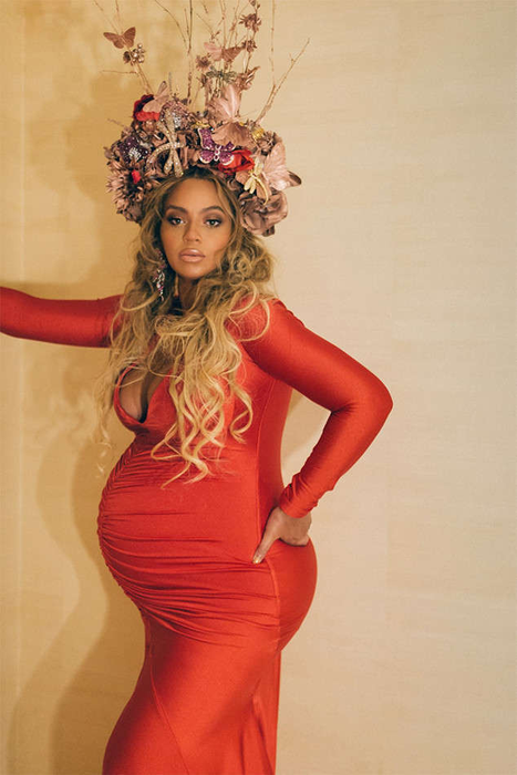 Beyonce se află în spital de mai bine de o săptămână după ce a născut, din cauză că gemenii săi au venit pe lume prematur