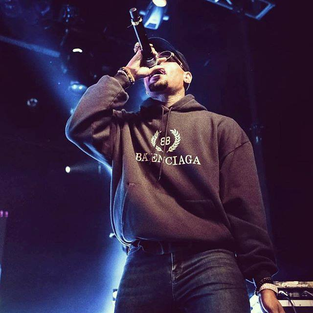 Rapperul Chris Brown a fost arestat
