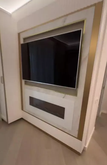 Cum arată apartamentul de lux din Pipera al Andreei Tonciu! Bruneta îl scoate la vânzare și cere 250.000 de euro pe el