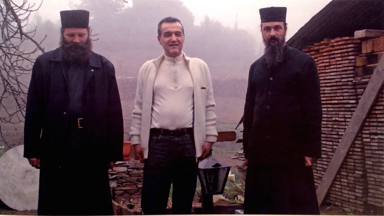 Gigi Becali, donaţie uriaşă la Muntele Athos! Suma i-a uluit pe călugări