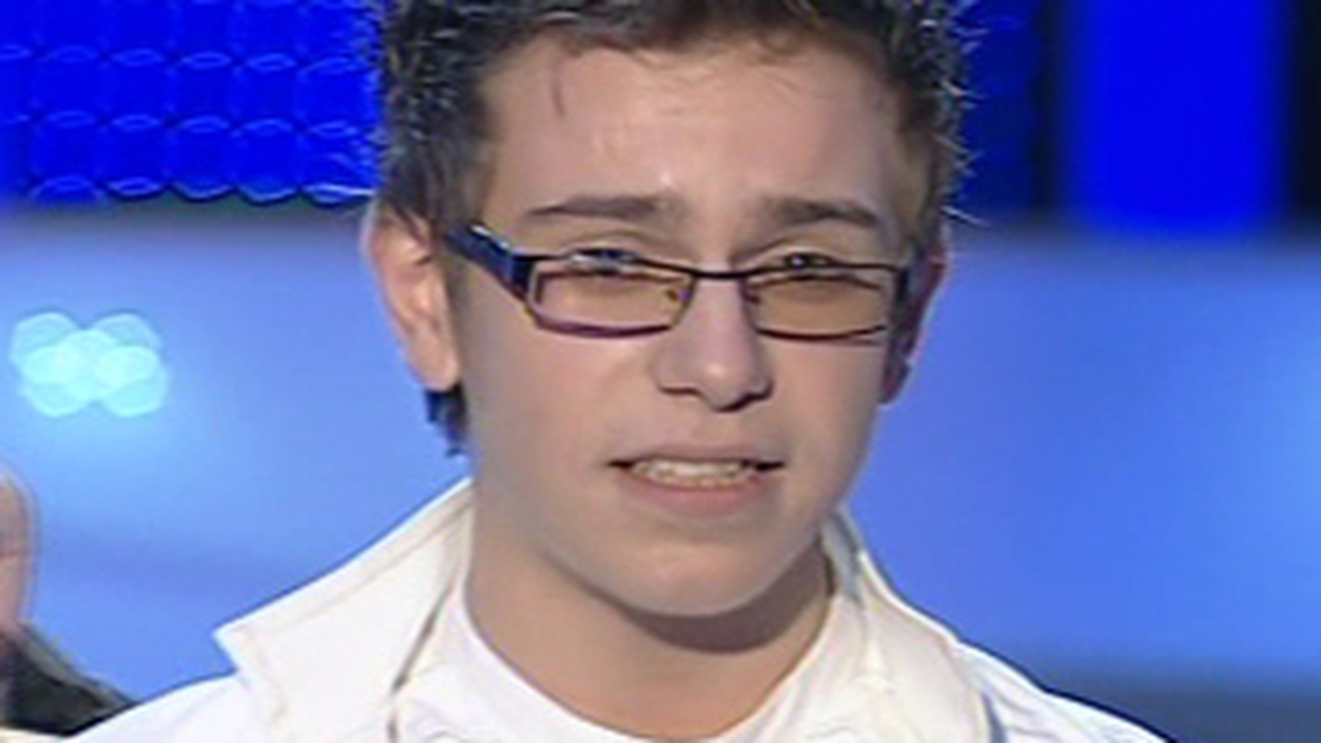 VIDEO Narcis Iustin Ianau, pustiul cu voce de contratenor, a facut show la "Romanii au Talent"! S-a comportat ca un profesionist
