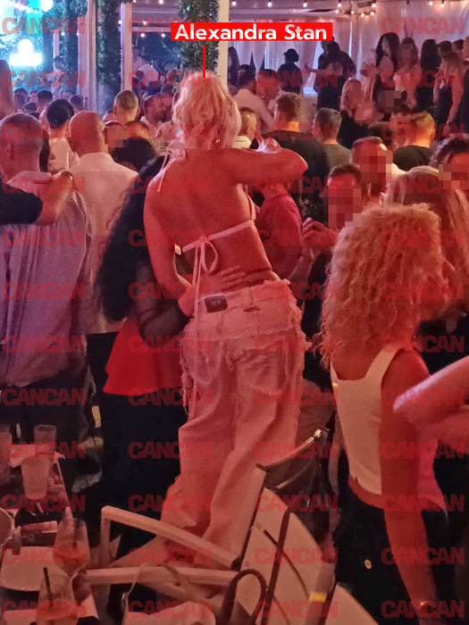 Alexandra Stan a urcat pe scaune și a dansat