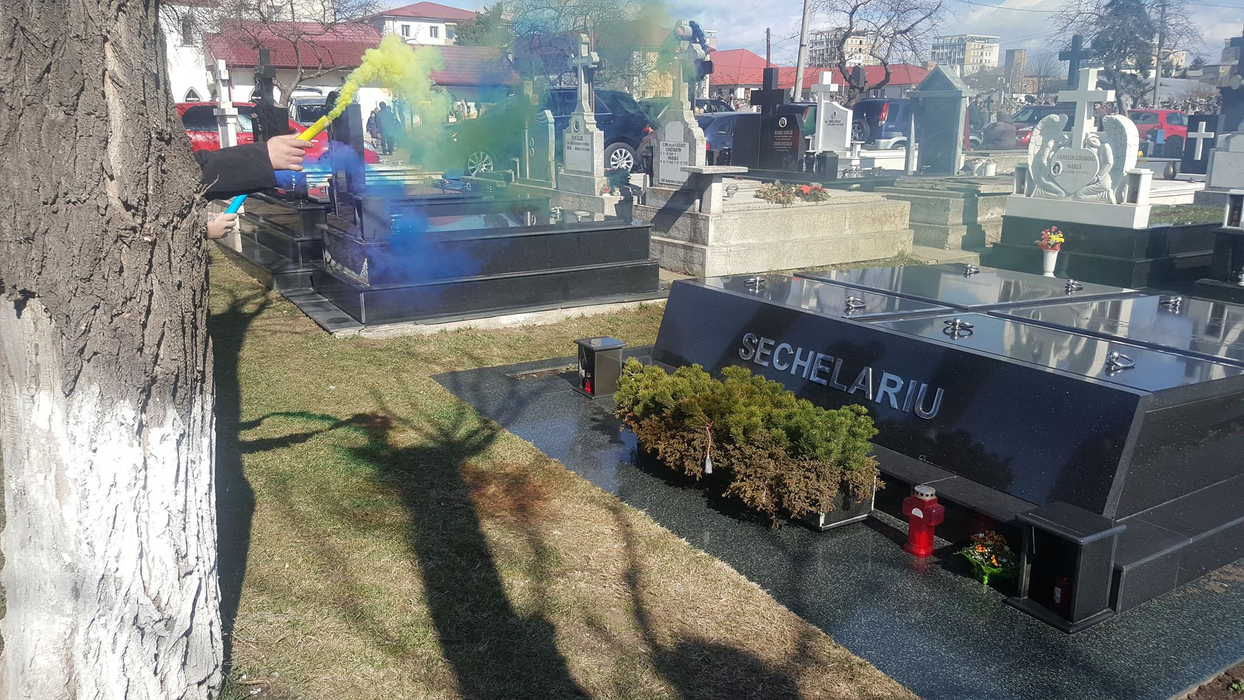 Fanii echipei FCM Bacău nu l-au uitat pe cel care a fost patron, Dumitru Sechelariu