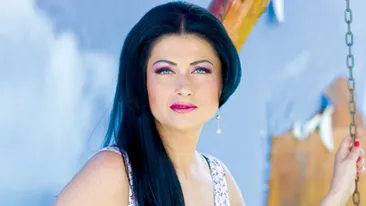 Gabriela Cristea se refugiază in muncă! De când s-a despărţit de Marcel, vedeta se ocupă non-stop de afacerea ei