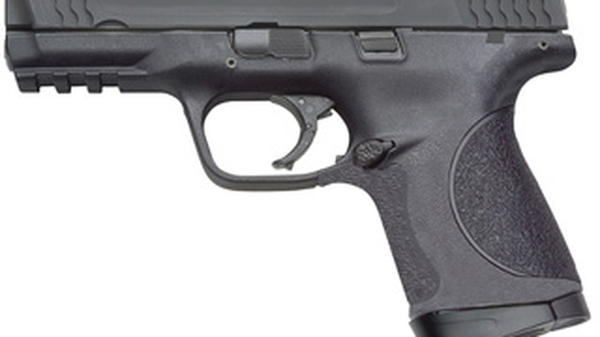 Patru persoane, ranite intr-un conflict in care au fost folosite un pistol, sabii si cutite