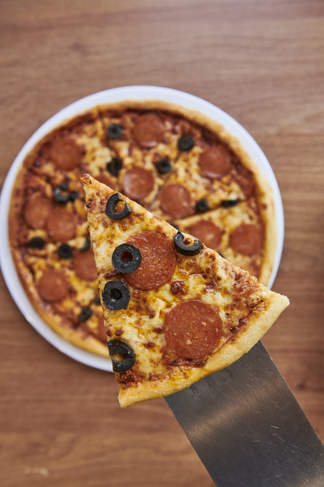 Pizza Domino’s Nostalgia face furori în rândul pasionaților de gastronomie