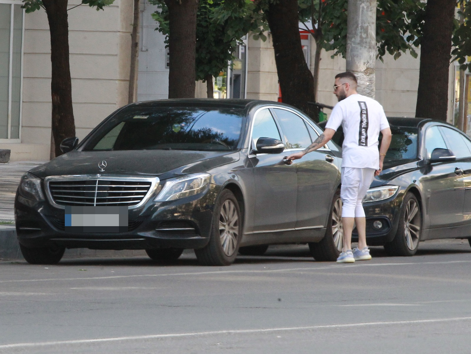 Fulgy a condus mașina tatălui său, deși avea permisul suspendat