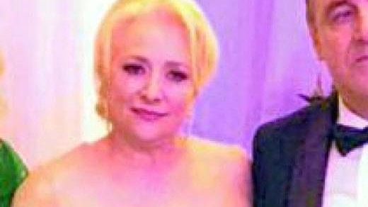 Viorica Dancilă a votat azi la referendum! Primele imagini cu soțul premierului