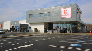 Kaufland plătește 69 de milioane lei în avans cu trei luni taxele la bugetul de stat și bugetele locale