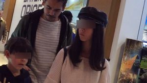 VIDEO EXCLUSIV. Răzvan Simion a uitat pentru câteva ore de Lidia Buble. ”Matinalul” de la Antenă, gesturi pline de afecţiune cu...