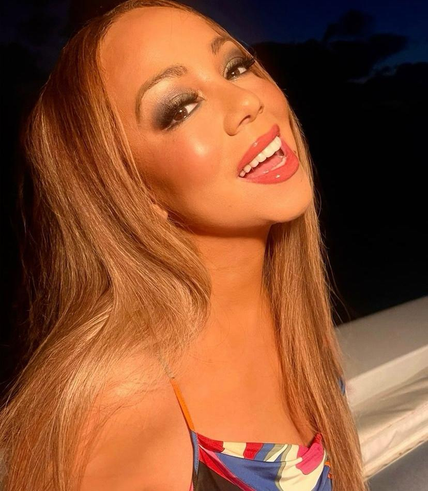 Cum arată Mariah Carey la 55 de ani! Legenda muzicii pop a ajuns de nerecunoscut. Poate fi confundată cu o puștoaică. FOTO