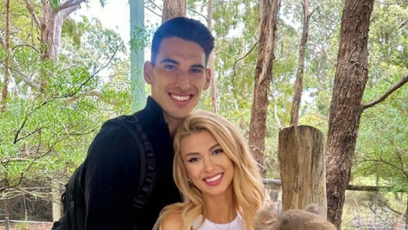 Andreea Bălan, reacție tranșantă după ce a fost acuzată că stă prea mult cu Victor Cornea: ”Habar n-aveți”