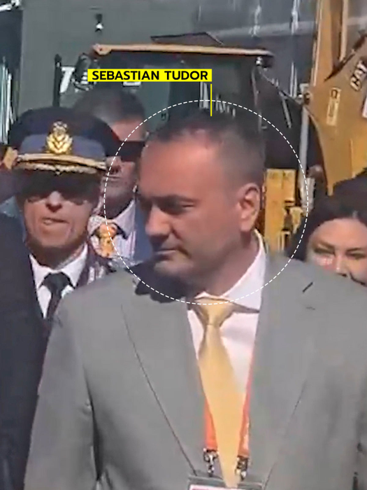Sebastian Tudor l-a ghidat pe președintele României pe parcursul evenimentului.