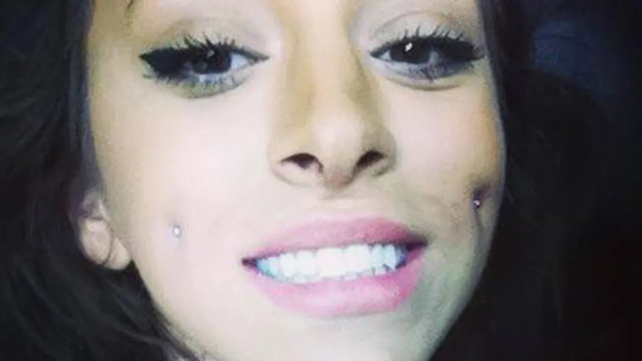 E IMPOSIBIL de recunoscut. Cum arata Ruby inainte de a deveni cunoscuta! Semanai cu Sore