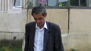 Parintii Monicai si Ramonei Gabor impart acelasi apartament din Bacau! S-au impacat dupa opt ani