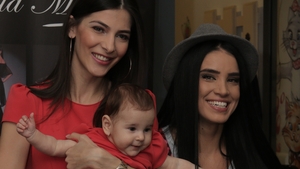 Paula Milea si-a lansat noua colectie! Uite ce rochii propune pentru sezonul cald! Adelina e innebunita dupa ele