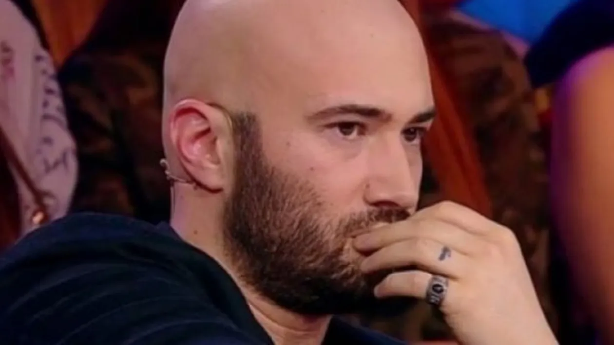 Blocul lui Mihai Bendeac, în flăcări: A luat foc un apartament din cauza unei tigăi cu ulei