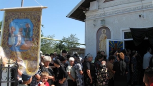 Diavolul i-a luat mintile. Un preot din Botoşani si-a tăiat gâtul după o ceartă aprigă cu sotia