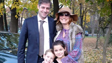 VIDEO Uite unde o duce sotul Alexandre Eram pe Andreea Esca in Romania! Topul celor mai frumoase locuri din tara!