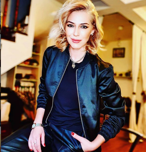 Raluca l-a întâlnit pe Stelian la salonul ei de înfrumusețare