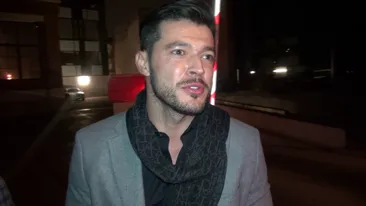 Bianca se roaga la Zidul Plangerii, Victor se plange ca e urmarit de sosia Biancai