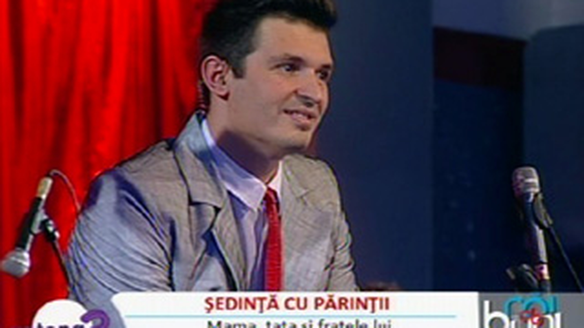 VIDEO Alin Pascal s-a apucat de cantat cu vocea la 26 de ani! "Nici macar la dus nu cantam"