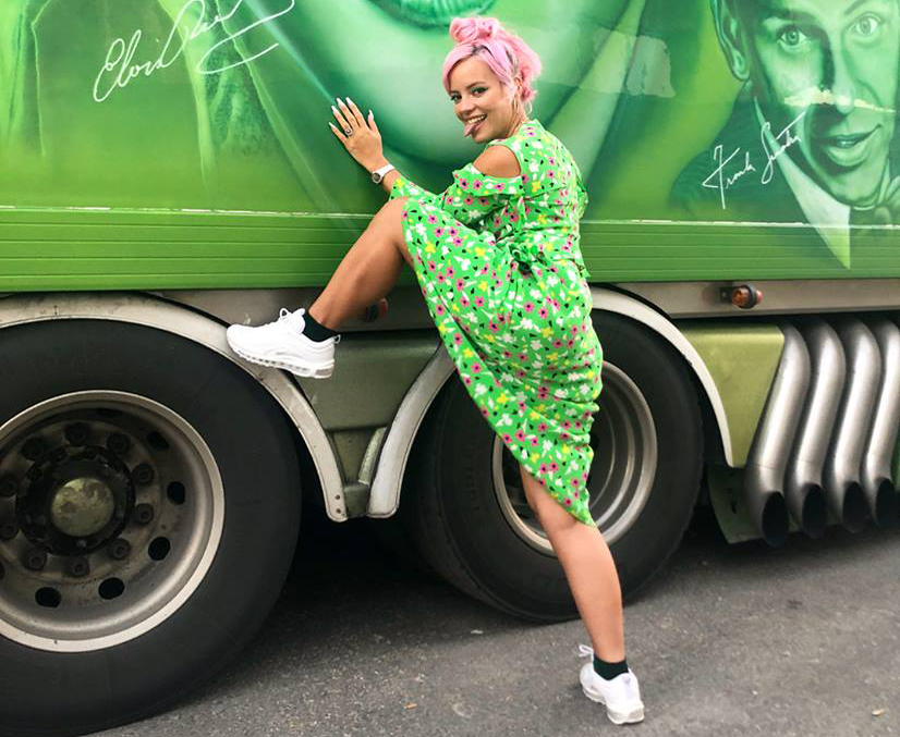 Lily Allen a recunoscut că a apelat la prostituate după ce s-a despărțit de soțul ei