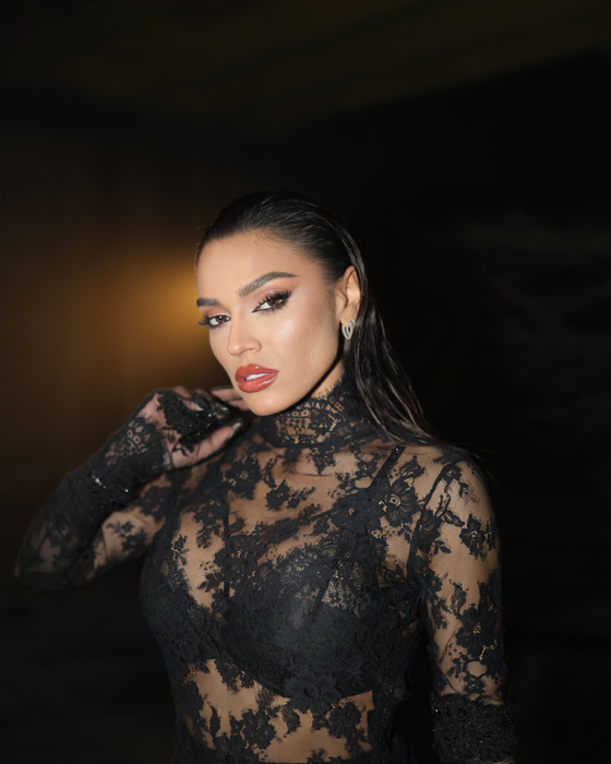Câte clase și ce studii are Karmen Simionescu de la Asia Express. Câte clase are tatăl ei, Adi Minune