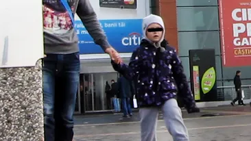 Dragos Bucur poarta discutii de oameni mari cu fiica sa, Sofia. Asculta aici cum ii explica actorul fetitei ca nu mai are bani!