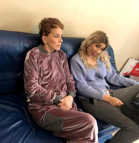 Fata cea mică a Anamariei Prodan a ajuns la spital. Mesajul transmis după ce a stat de vorbă cu medicii