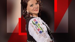 Mama Deliei Matache își riscă sănătatea, contrar recomandărilor medicilor. A urcat pe scenă grav bolnavă, cu dureri crunte. Totul pentru bani! "Aștept să mă pensionez"