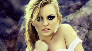 Visul oricarui barbat! Imaginea cu Alexandra Stan in sanii goi a scapat pe internet! “Ai ceva...”