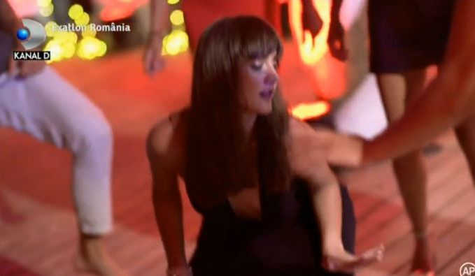 Exatlon 8 aprilie 2018. Nu au mai ținut cont că sunt filmați! S-au atins pasional, au dansat lasciv și au flirtat! Cine sunt protagoniștii imaginilor fierbinți