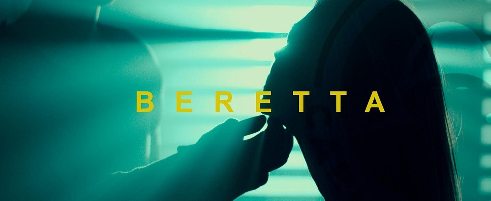 VIDEO / Trupa Carla’s Dreams a lansat piesa „Beretta”! Versurile te prind imediat, iar imaginile din clip sunt ca-n filmele erotice