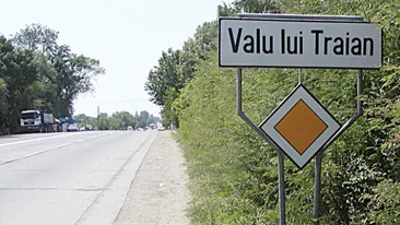 O fetiţă de cinci ani din Brăila, aflată în vizită la naşii ei, a fost strivită de un dulap!