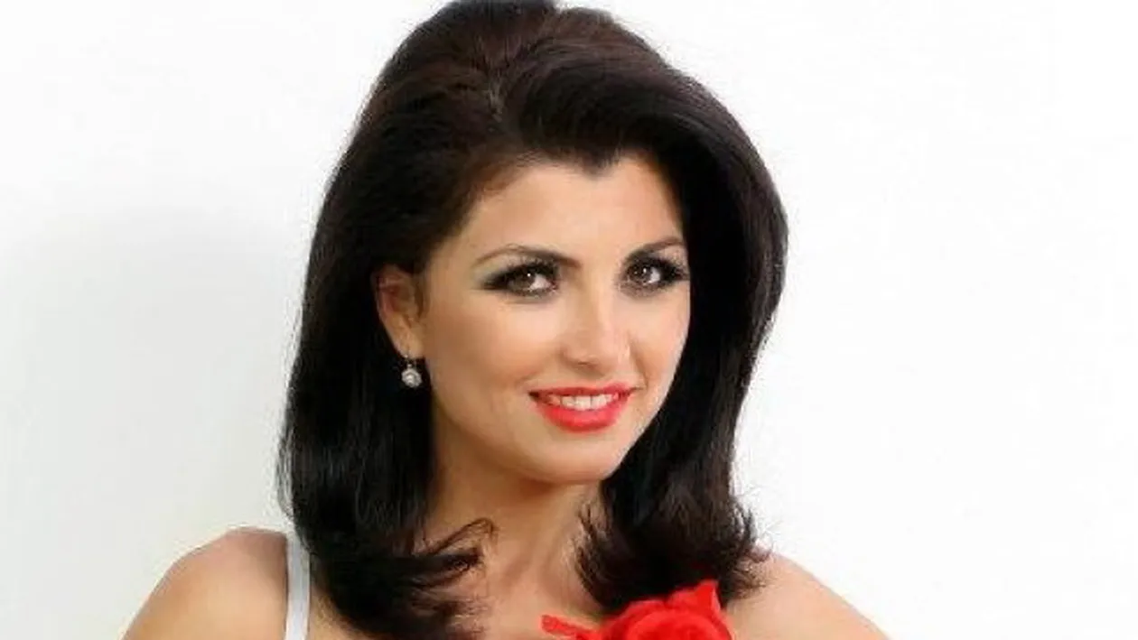 Cosmar pentru una dintre cele mai frumoase canterete de muzica populara! De ce a ajuns sa se plimbe singura prin parc?!