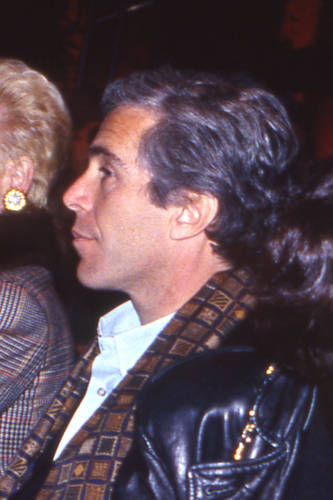 Jeffrey Epstein îşi petrecea vacanţele cu prinţul Andrew (sursă foto: hepta)