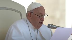 Papa Francisc, operat de urgență. Anunțul făcut de medicii din Roma